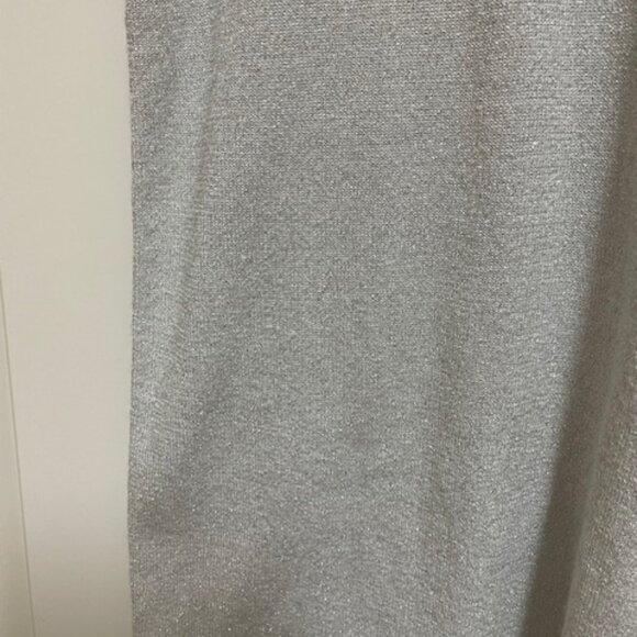 Susan Graver silver metallic/lurex shell/sleeveless top. - Picture 3 of 7